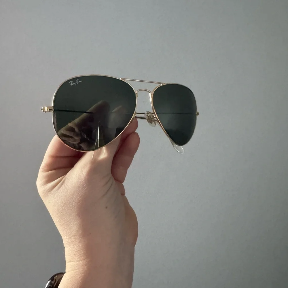 Ray-Ban Gold Frame Aviator Sunglasses - Picture 2 of 7